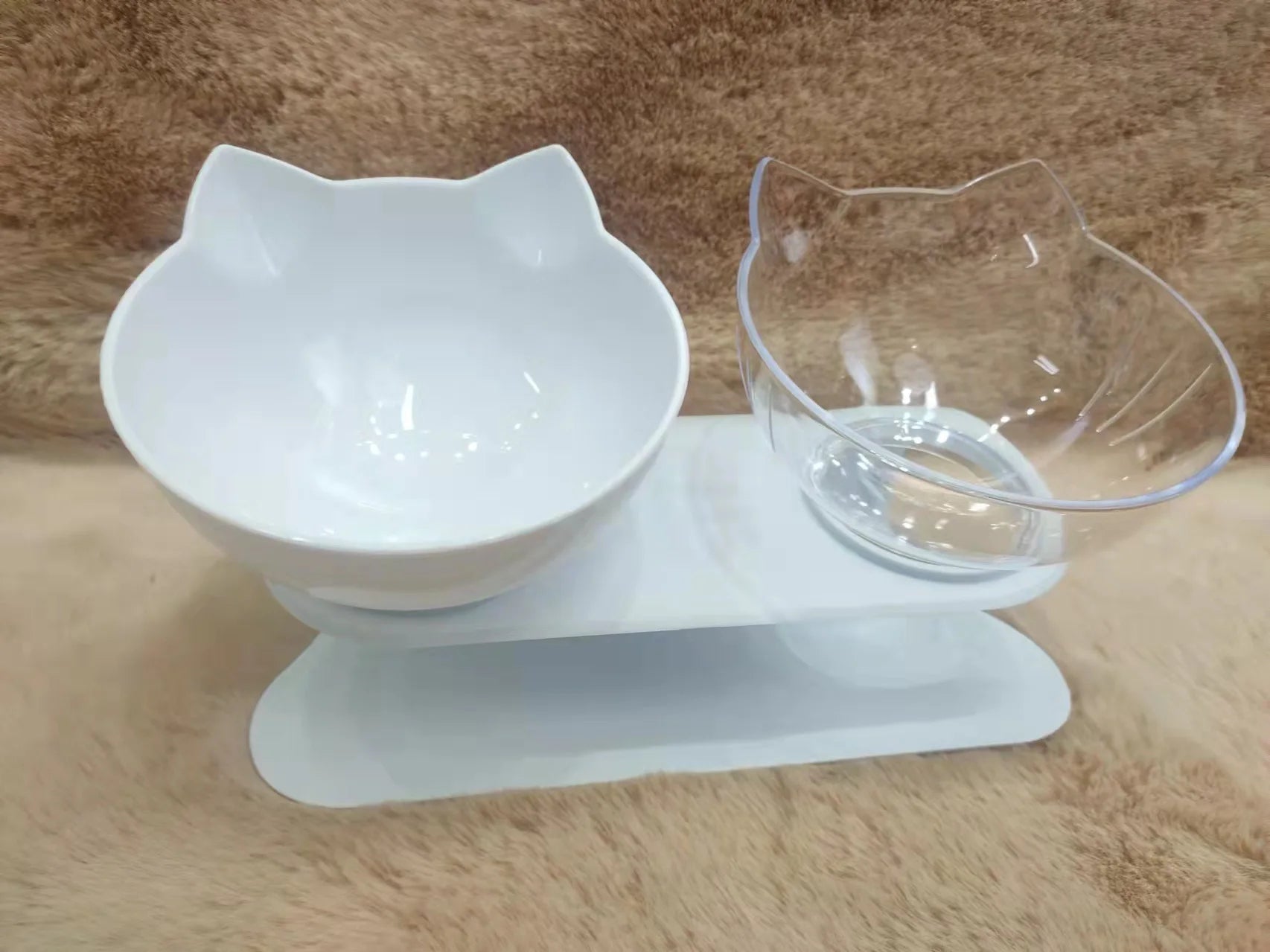 Inclined Cat Face Bowl, Clear & White
