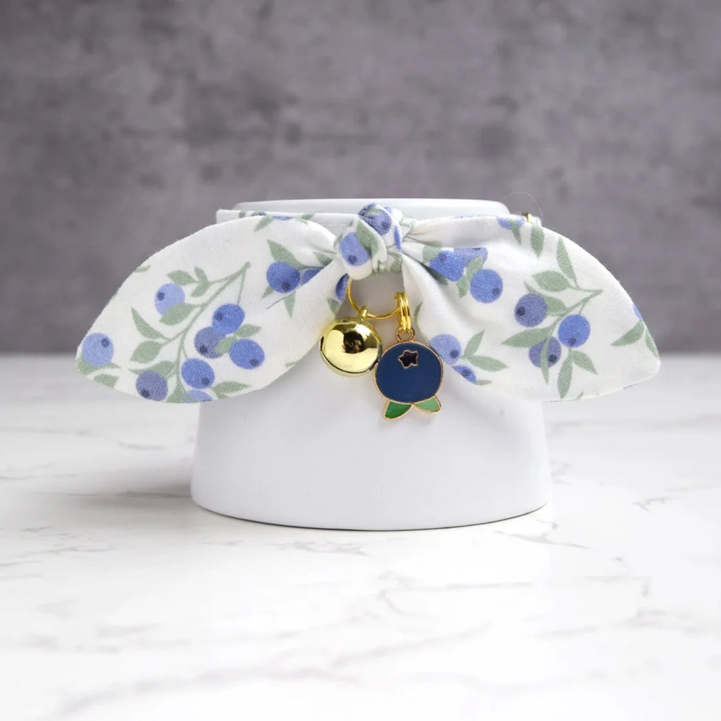 Chirimen Blueberry Collar